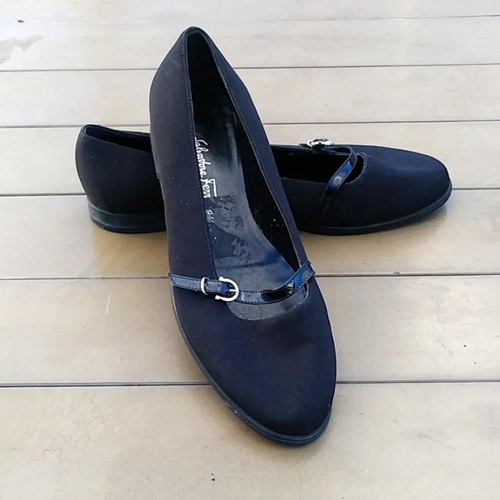Salvatore Ferragamo Flats - Picture 7 of 12